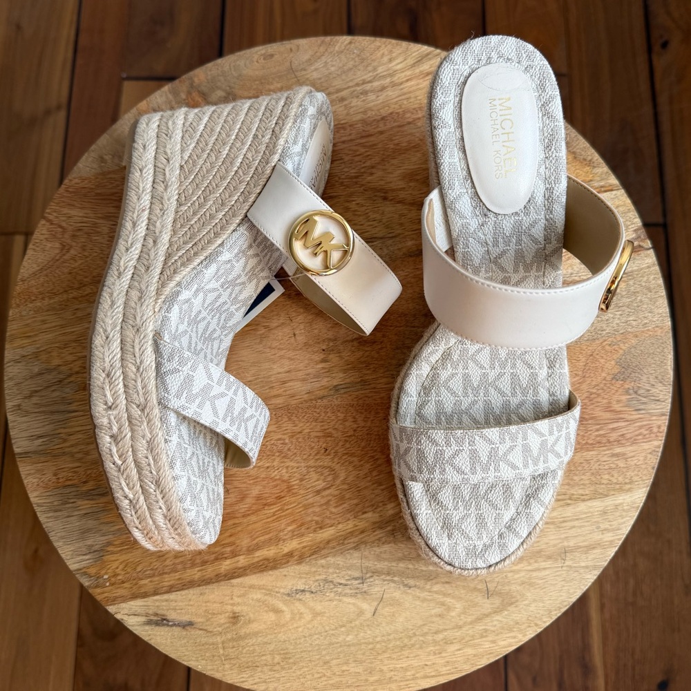 Michael Kors Lucinda Espadrille Wedge Sandals in Vanilla sz: 7.5
